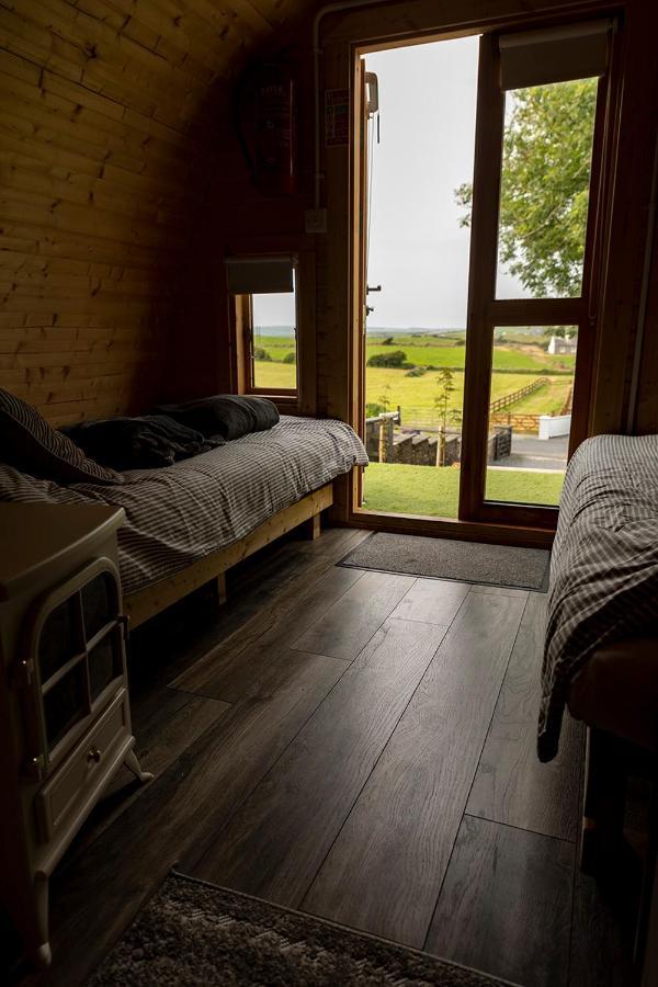 Апартаменти Ivy Hill Glamping Pod Енніс Екстер'єр фото